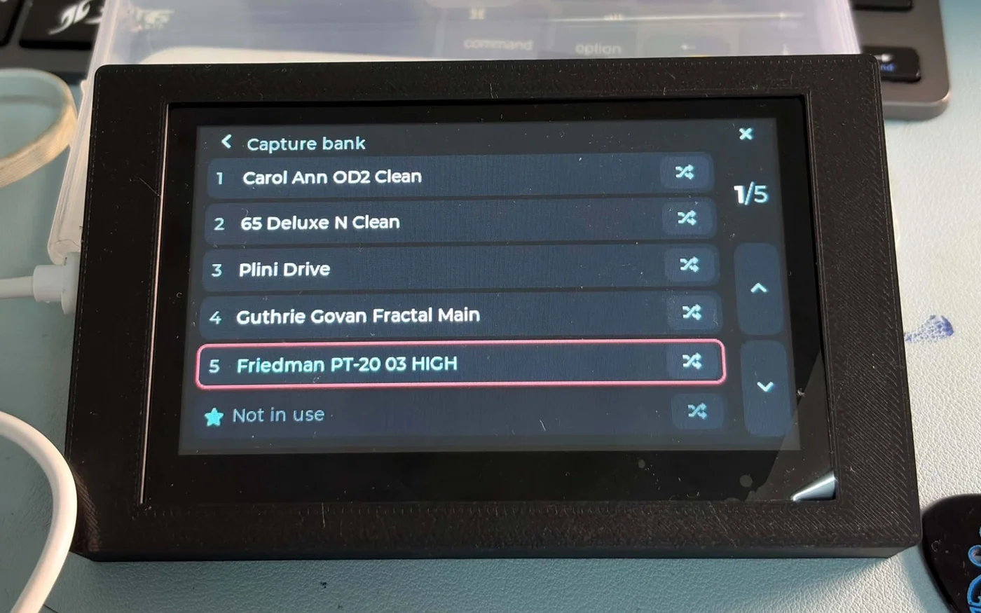 The JC4827W543 showing the capture bank, slot 5 of 5 in use
